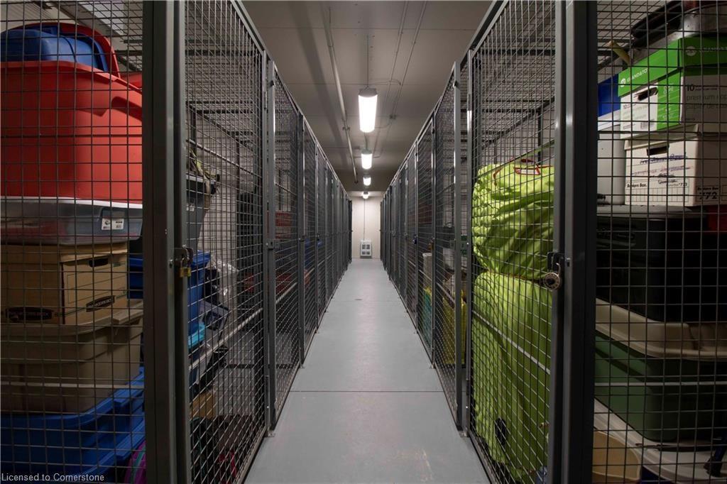 409-64 Main St N, Hagersville, ON - Indoor Photo Showing Other Room