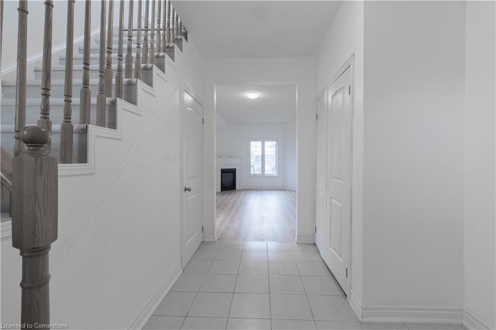 1 Hughes Street, Collingwood, ON - Indoor Photo Showing Other Room