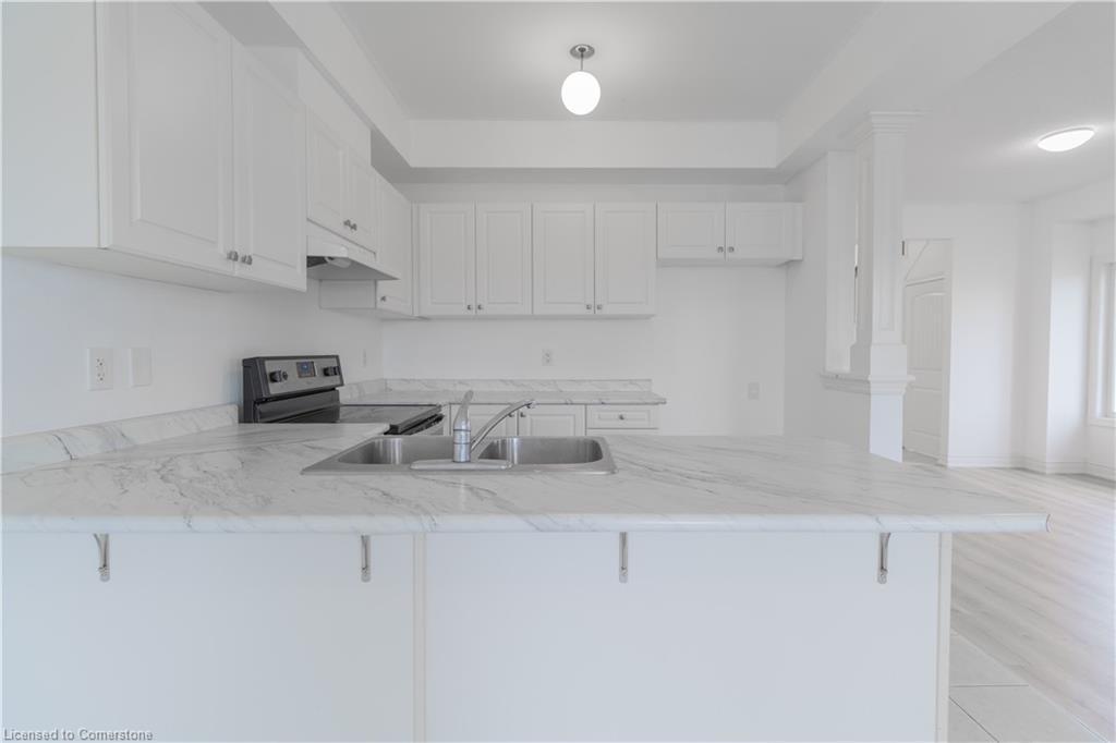 1 Hughes Street, Collingwood, ON - Indoor Photo Showing Kitchen