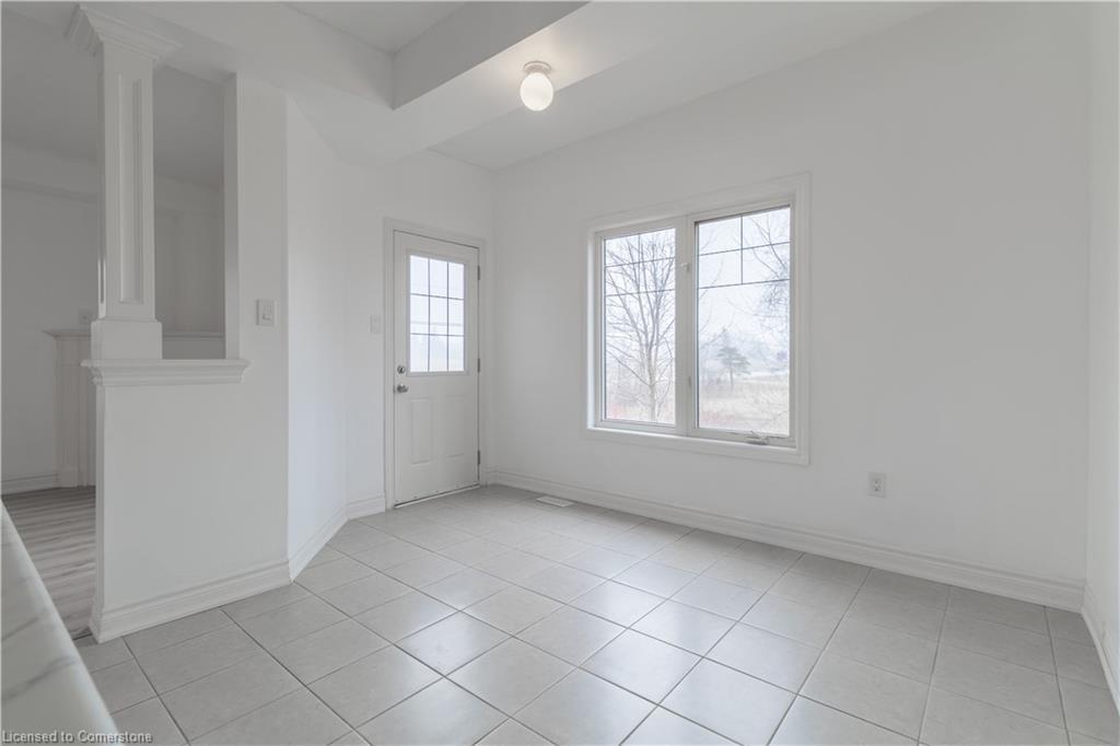 1 Hughes Street, Collingwood, ON - Indoor Photo Showing Other Room