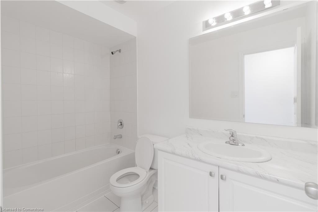 1 Hughes Street, Collingwood, ON - Indoor Photo Showing Bathroom
