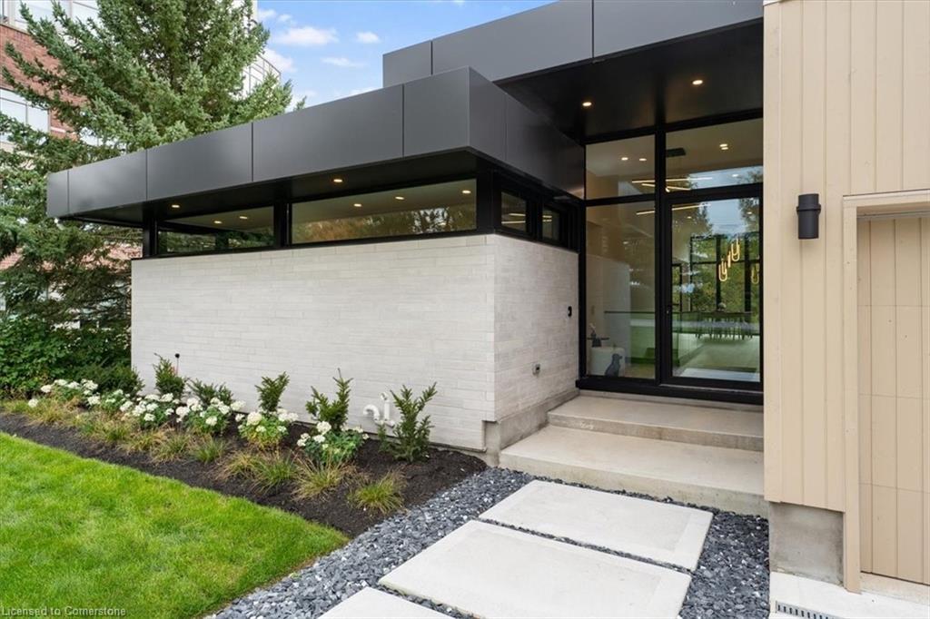 3207 Vivian Line 37, Stratford, ON - Outdoor