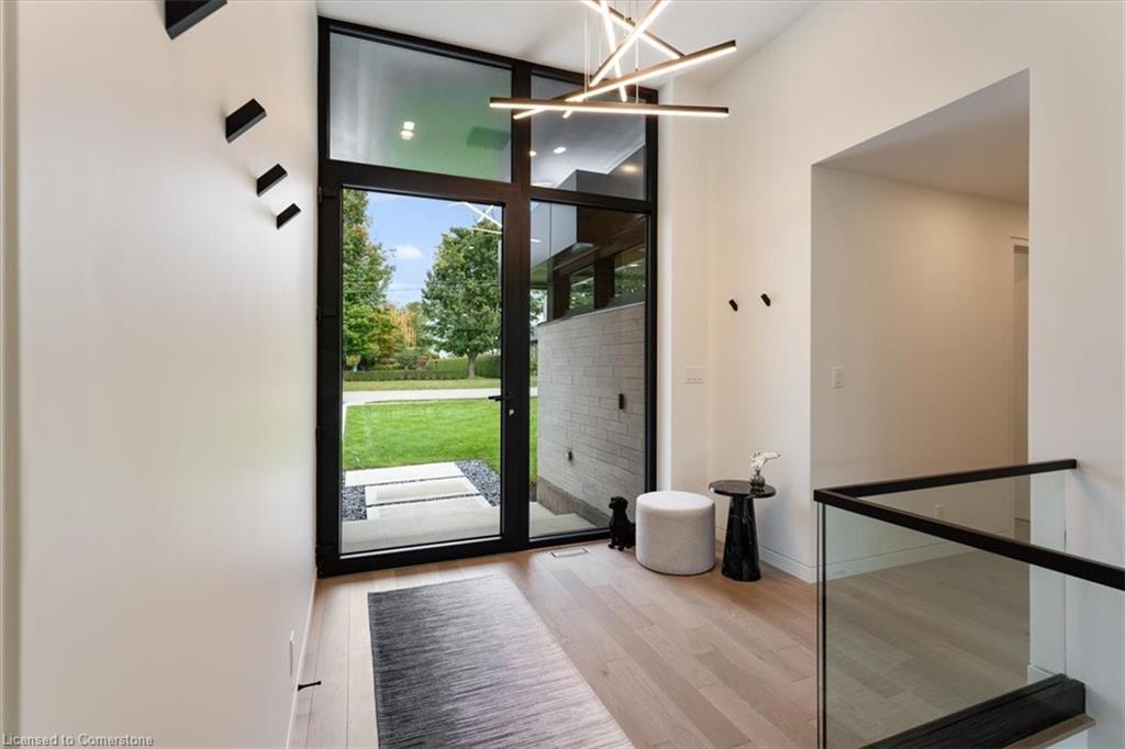 3207 Vivian Line 37, Stratford, ON - Indoor Photo Showing Other Room