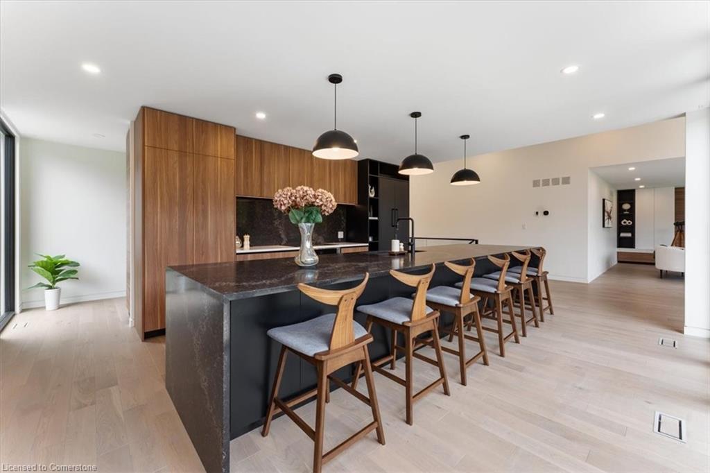 3207 Vivian Line 37, Stratford, ON - Indoor