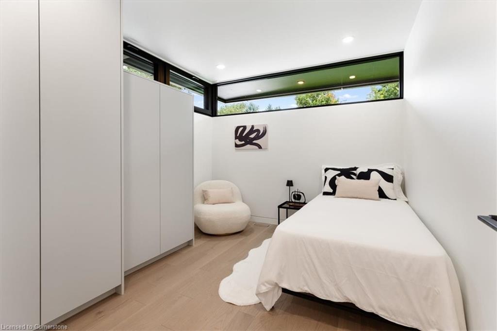 3207 Vivian Line 37, Stratford, ON - Indoor Photo Showing Bedroom