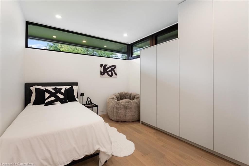 3207 Vivian Line 37, Stratford, ON - Indoor Photo Showing Bedroom