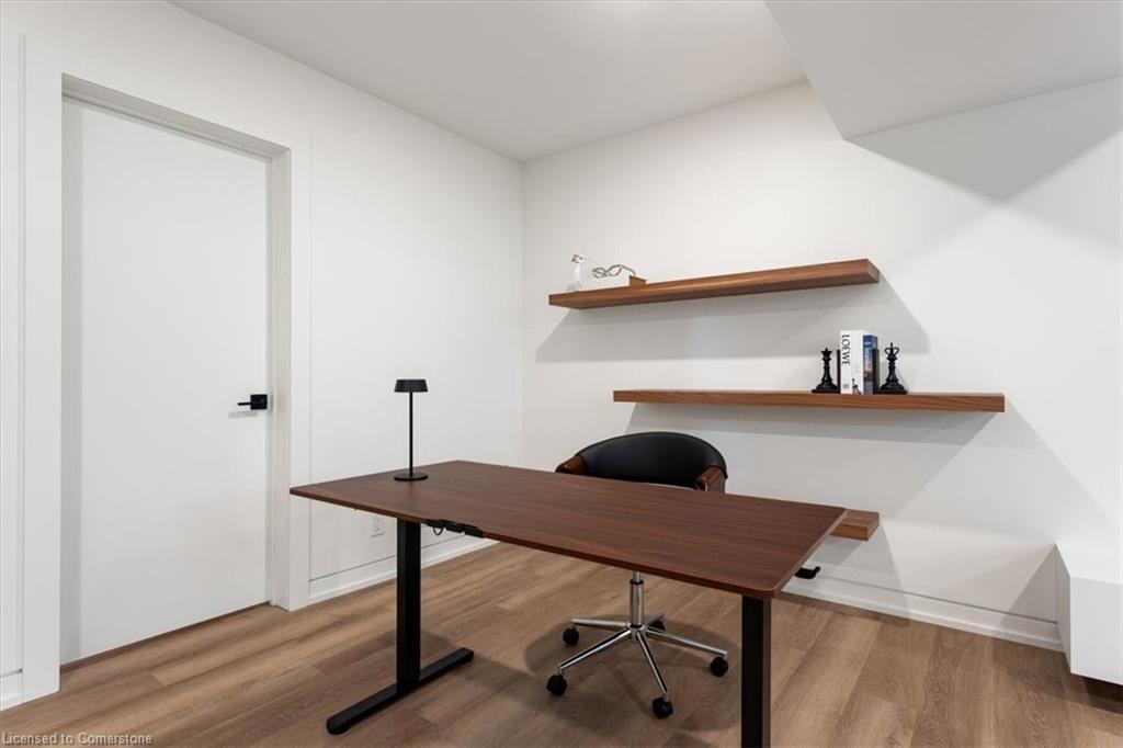 3207 Vivian Line 37, Stratford, ON - Indoor Photo Showing Office