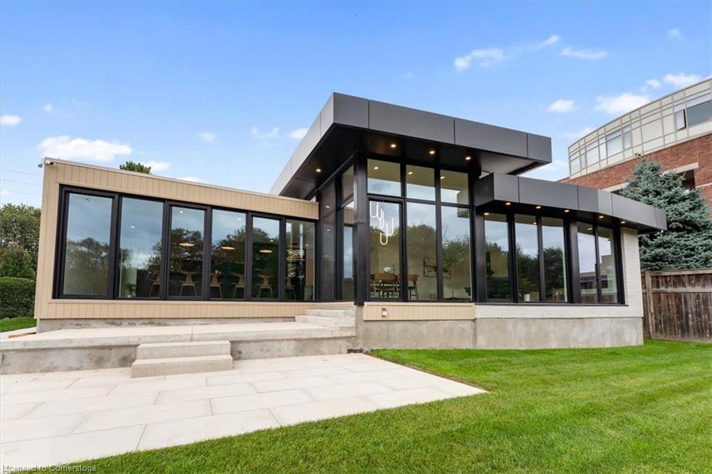 3207 Vivian Line 37, Stratford, ON - Outdoor