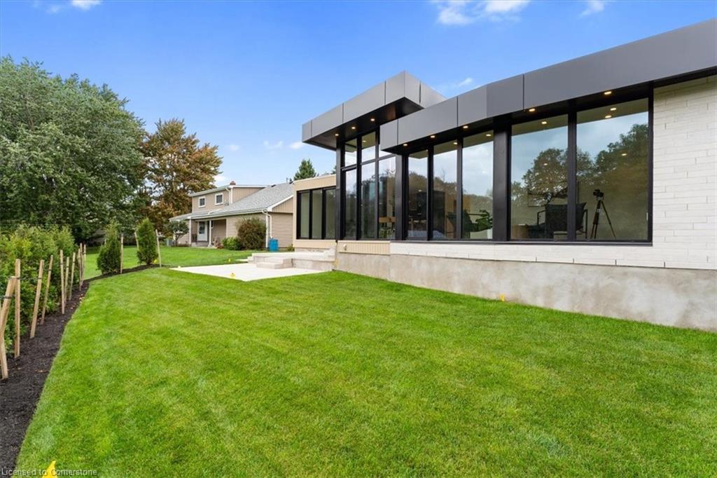 3207 Vivian Line 37, Stratford, ON - Outdoor