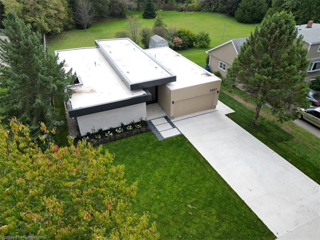 3207 Vivian Line 37, Stratford, ON - Outdoor