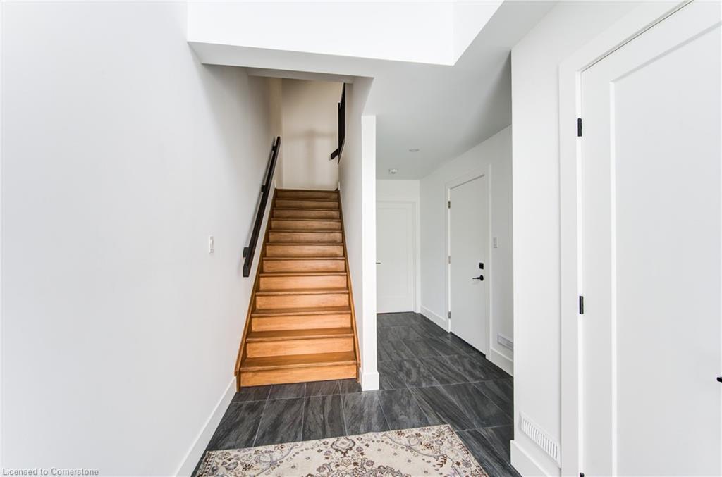 14-4222 Lismer Lane, London, ON - Indoor Photo Showing Other Room