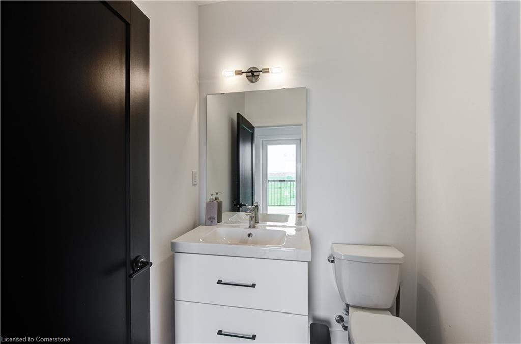 14-4222 Lismer Lane, London, ON - Indoor Photo Showing Bathroom