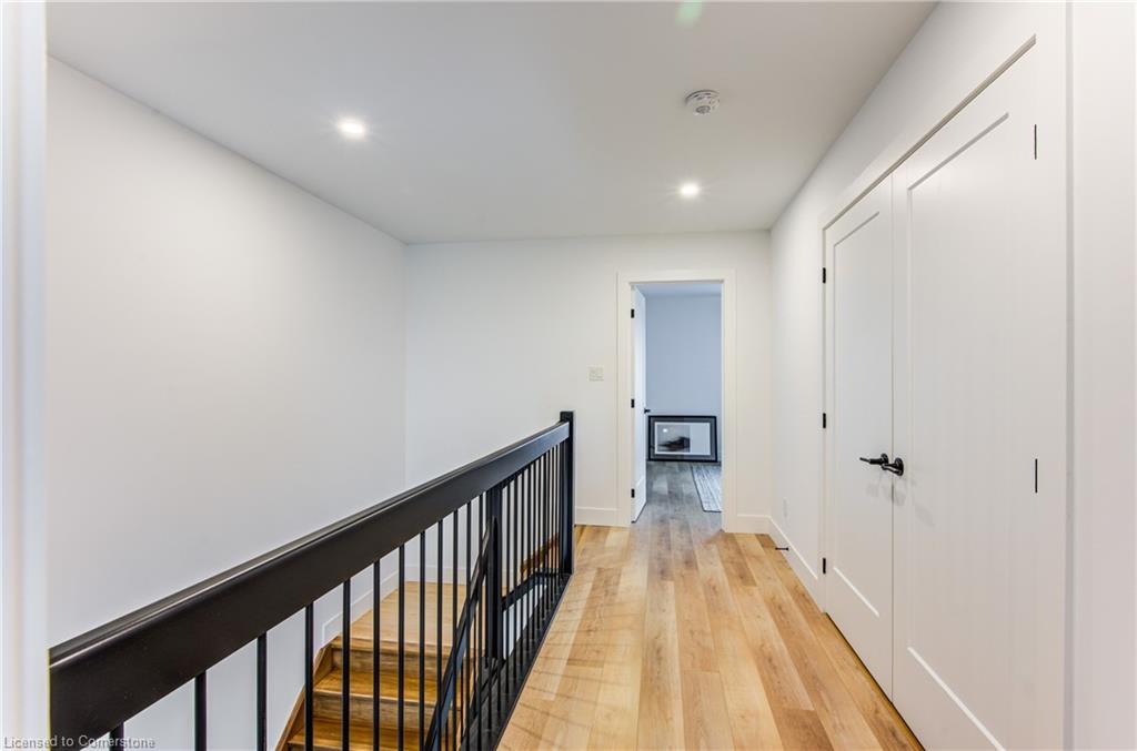 14-4222 Lismer Lane, London, ON - Indoor Photo Showing Other Room