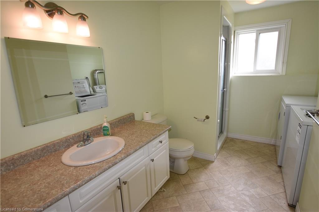 3 Elgin Street S, Thorold, ON - Indoor