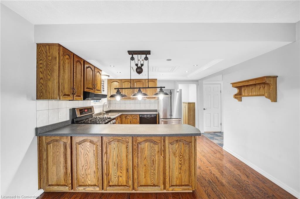 96 Elgin Street, Kawartha Lakes, ON - Indoor Photo Showing Other Room