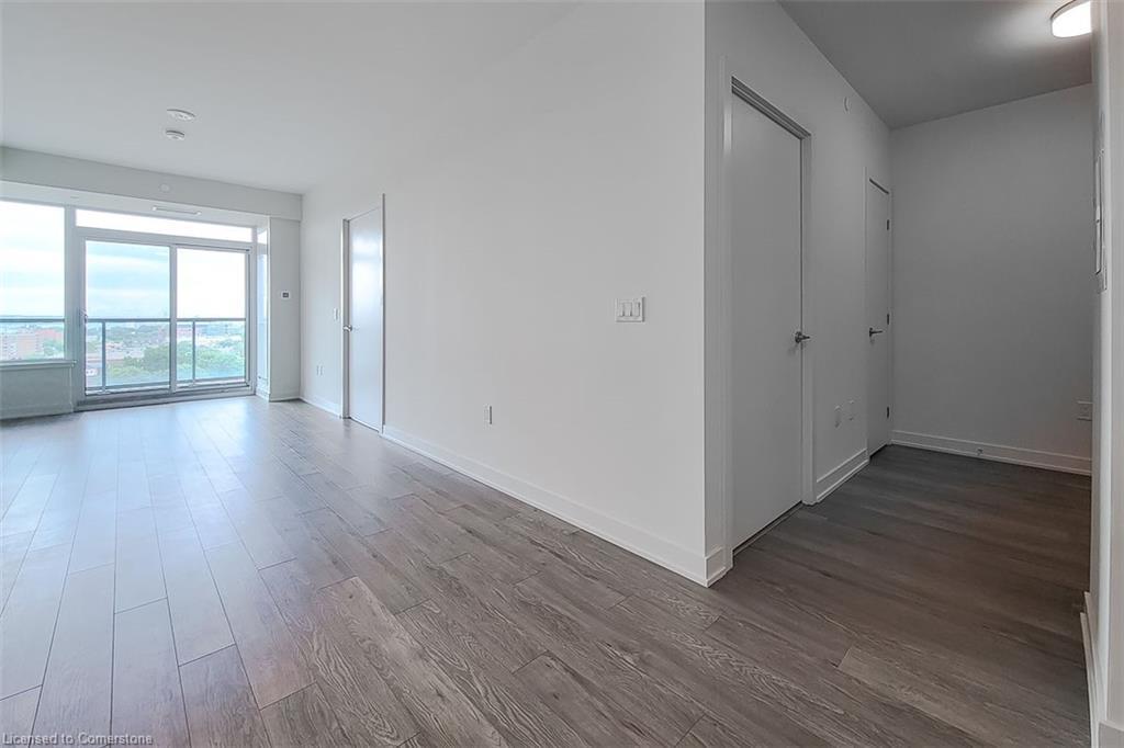 1119-212 King William Street, Hamilton, ON - Indoor Photo Showing Other Room