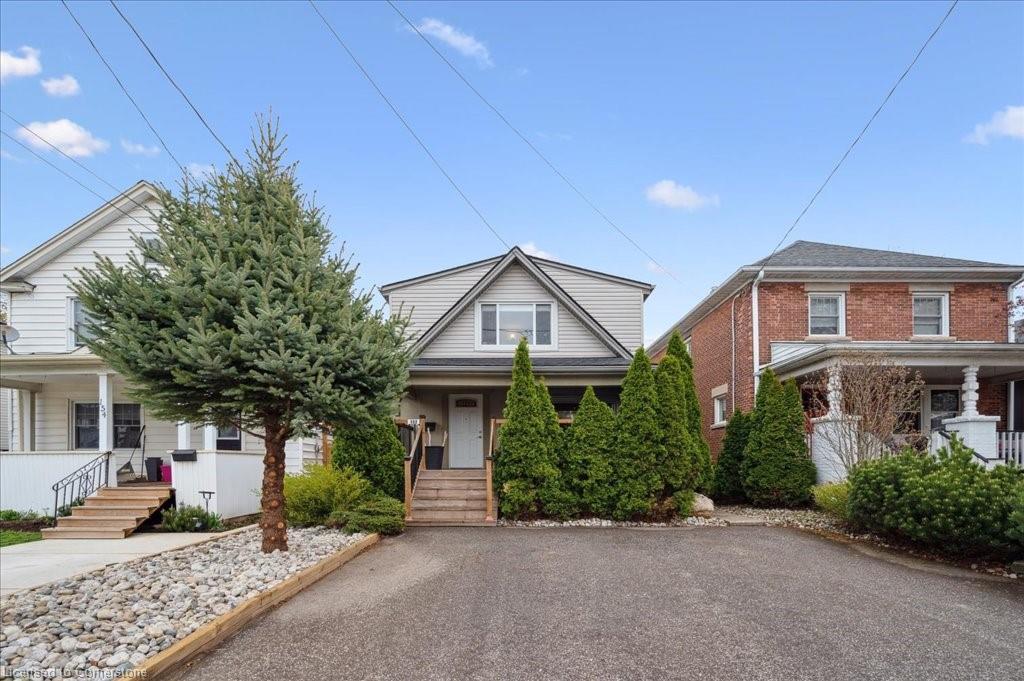 152 York Street, St. Catharines, ON - Outdoor With Facade