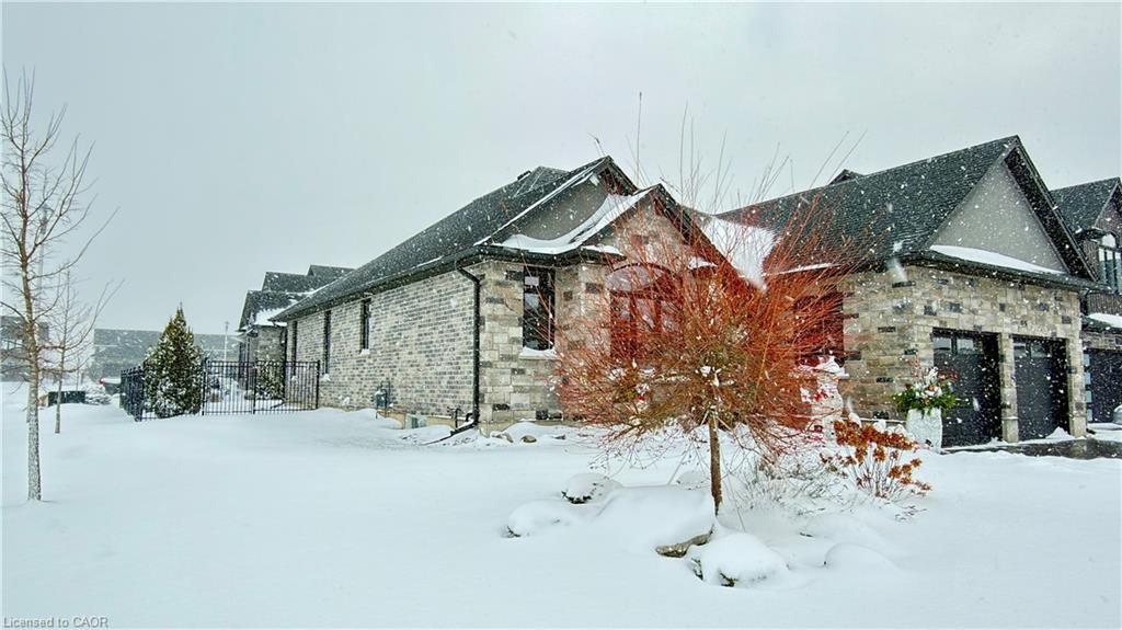 200 Juniper Street, Woodstock, ON - Outdoor