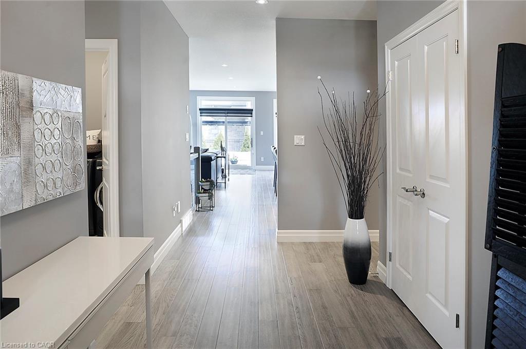 200 Juniper Street, Woodstock, ON - Indoor Photo Showing Other Room