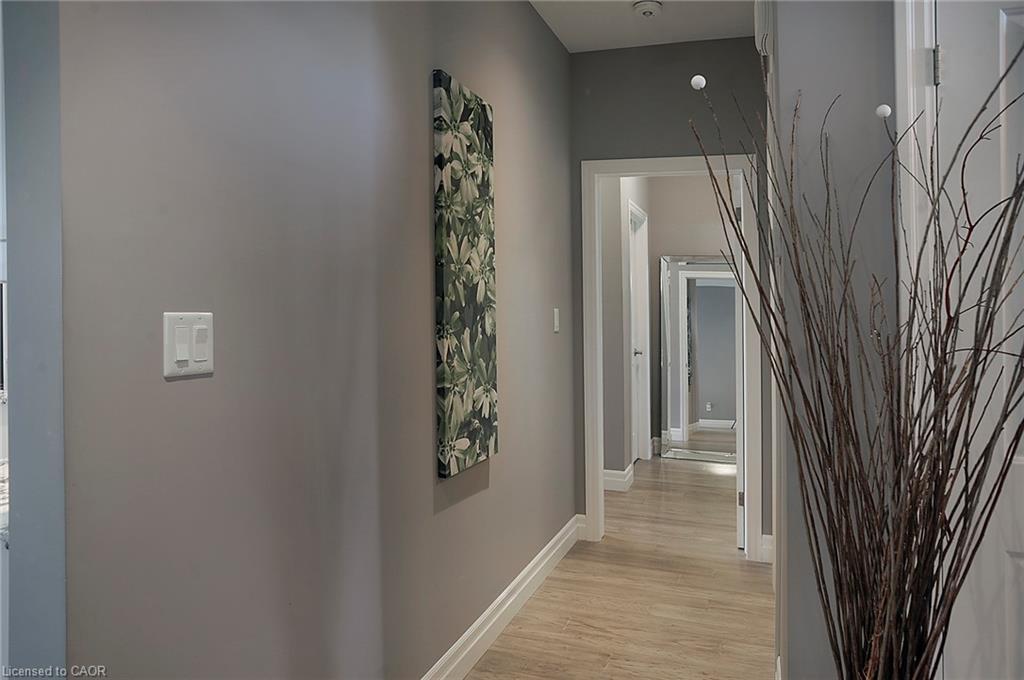 200 Juniper Street, Woodstock, ON - Indoor Photo Showing Other Room