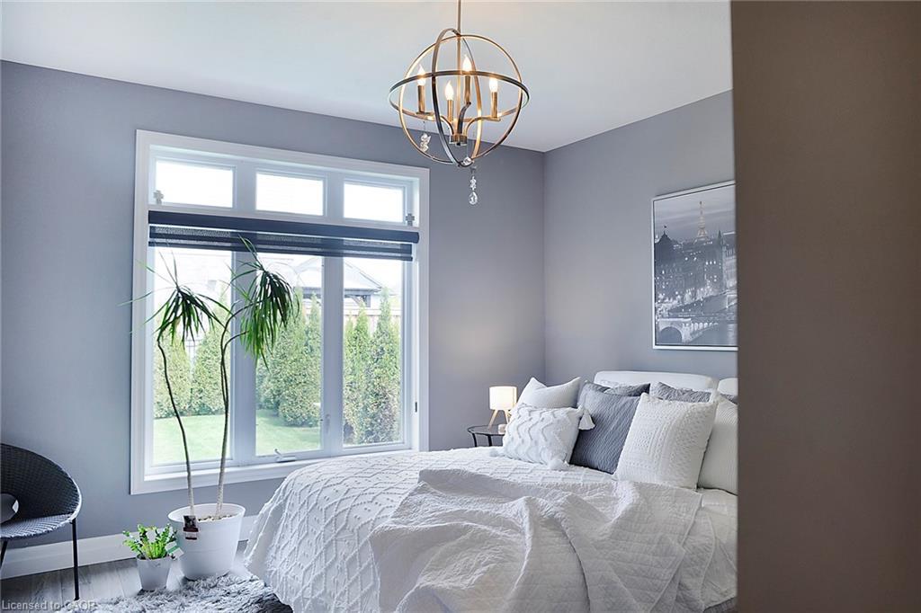 200 Juniper Street, Woodstock, ON - Indoor Photo Showing Bedroom