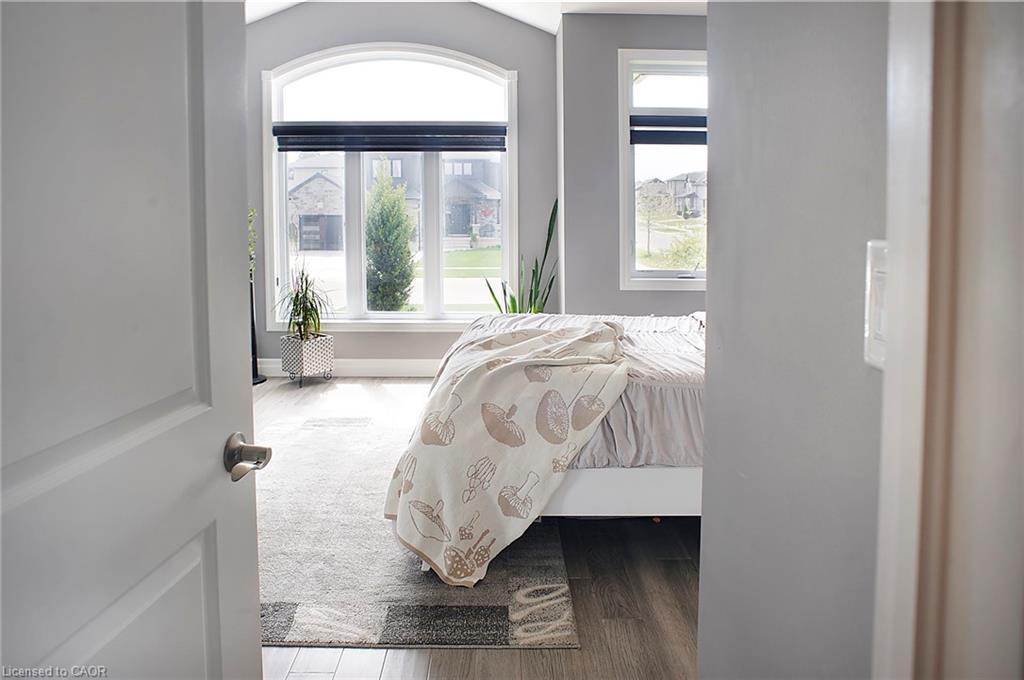 200 Juniper Street, Woodstock, ON - Indoor Photo Showing Bedroom