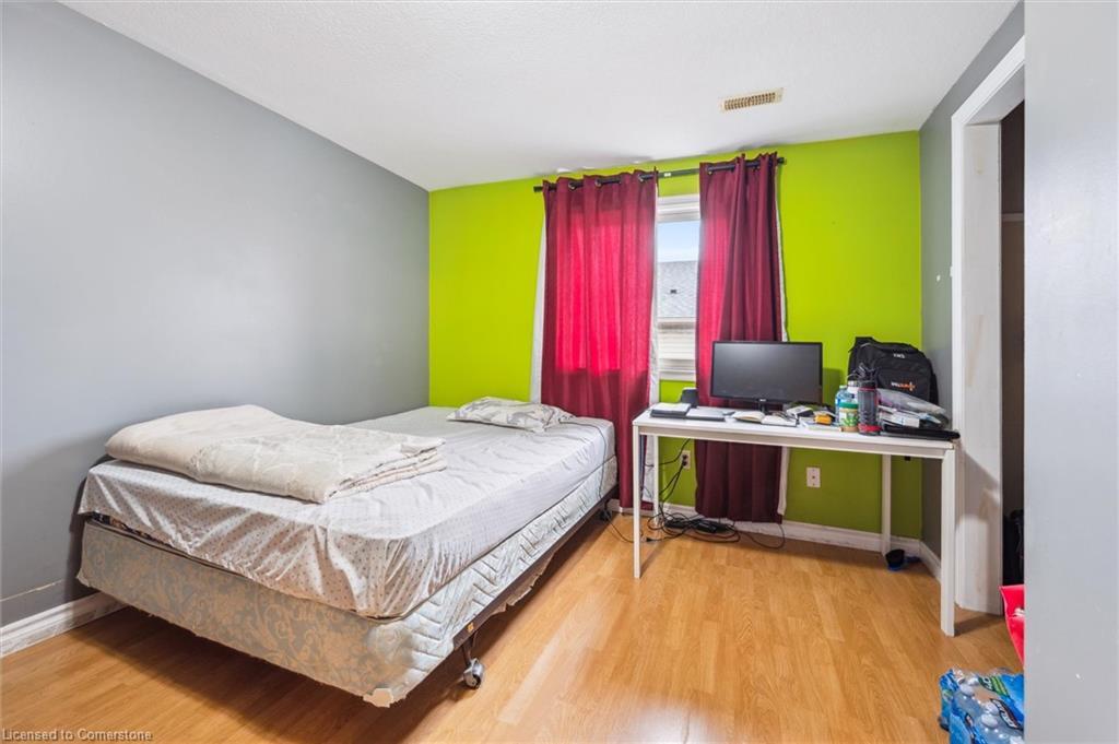 155 University Avenue E, Waterloo, ON