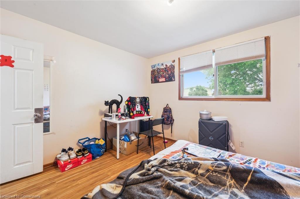 155 University Avenue E, Waterloo, ON