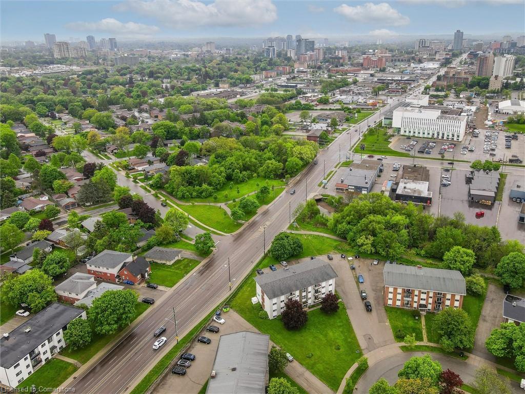 155 University Avenue E, Waterloo, ON