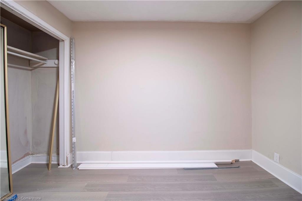 417 King Street W, Hamilton, ON - Indoor Photo Showing Other Room