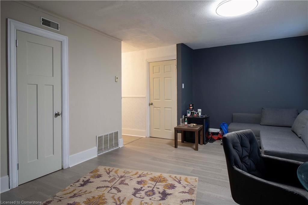 417 King Street W, Hamilton, ON - Indoor