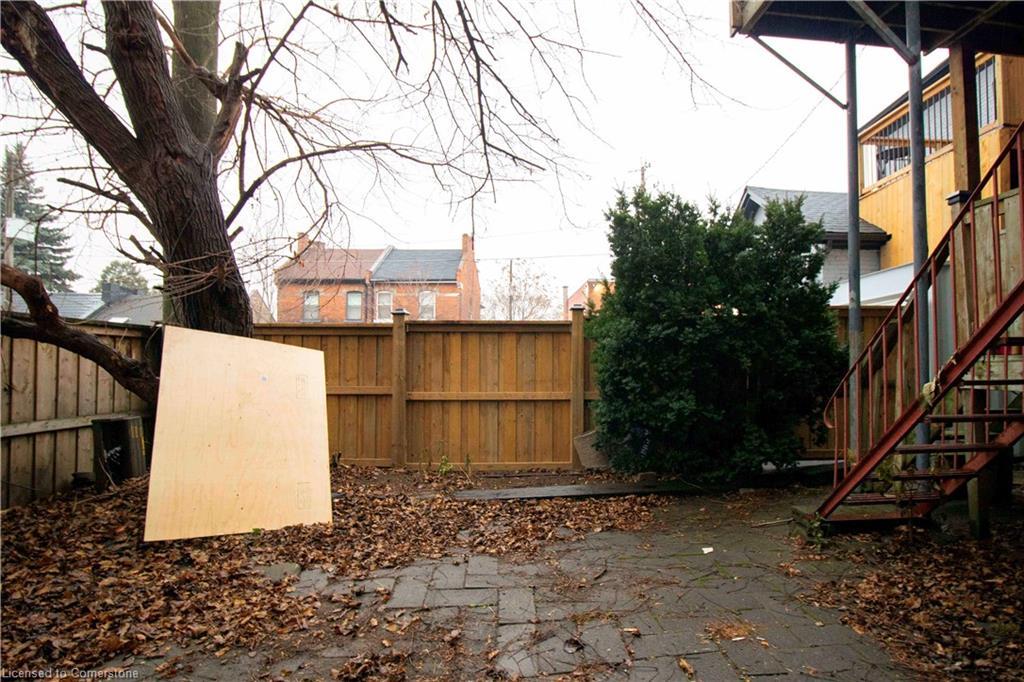 417 King Street W, Hamilton, ON - Outdoor