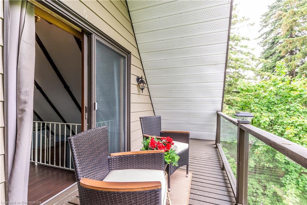 6607 Ellis Road, Cambridge, ON - Outdoor With Balcony With Exterior