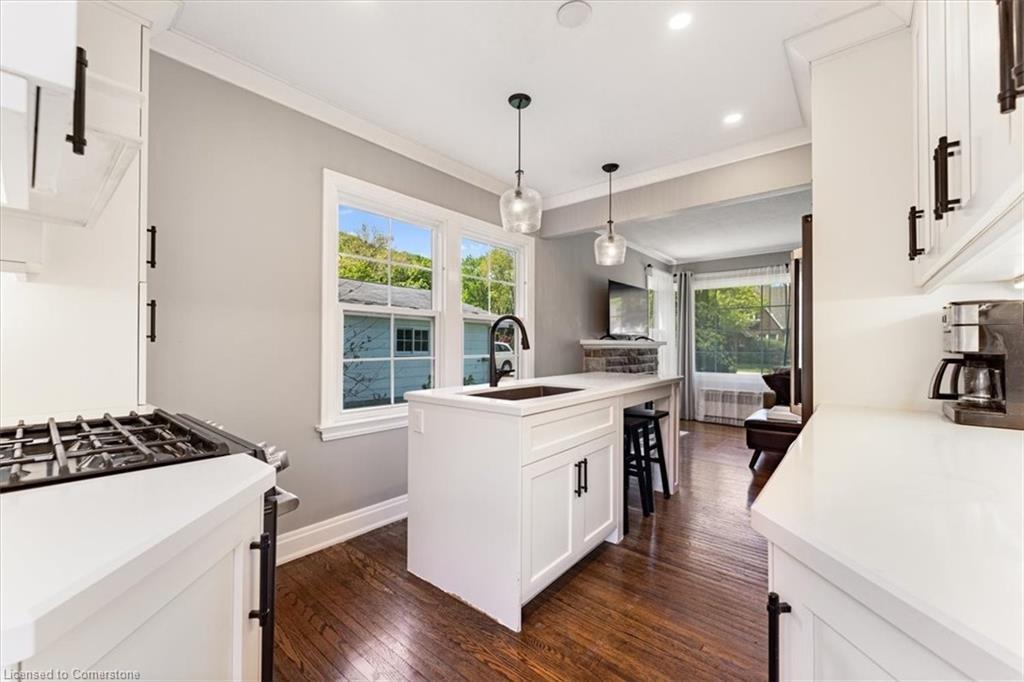 23 Nelles Boulevard, Grimsby, ON - Indoor