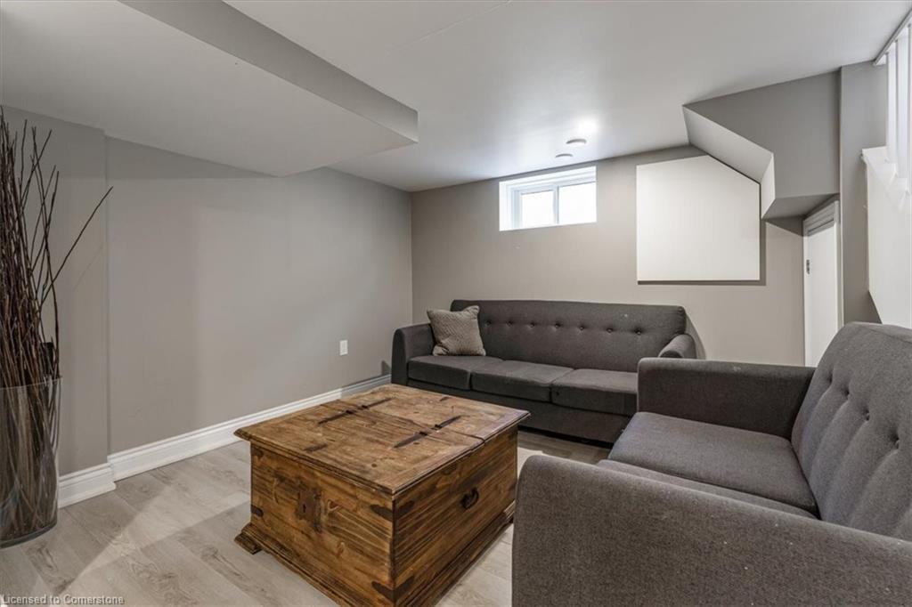 23 Nelles Boulevard, Grimsby, ON - Indoor Photo Showing Basement