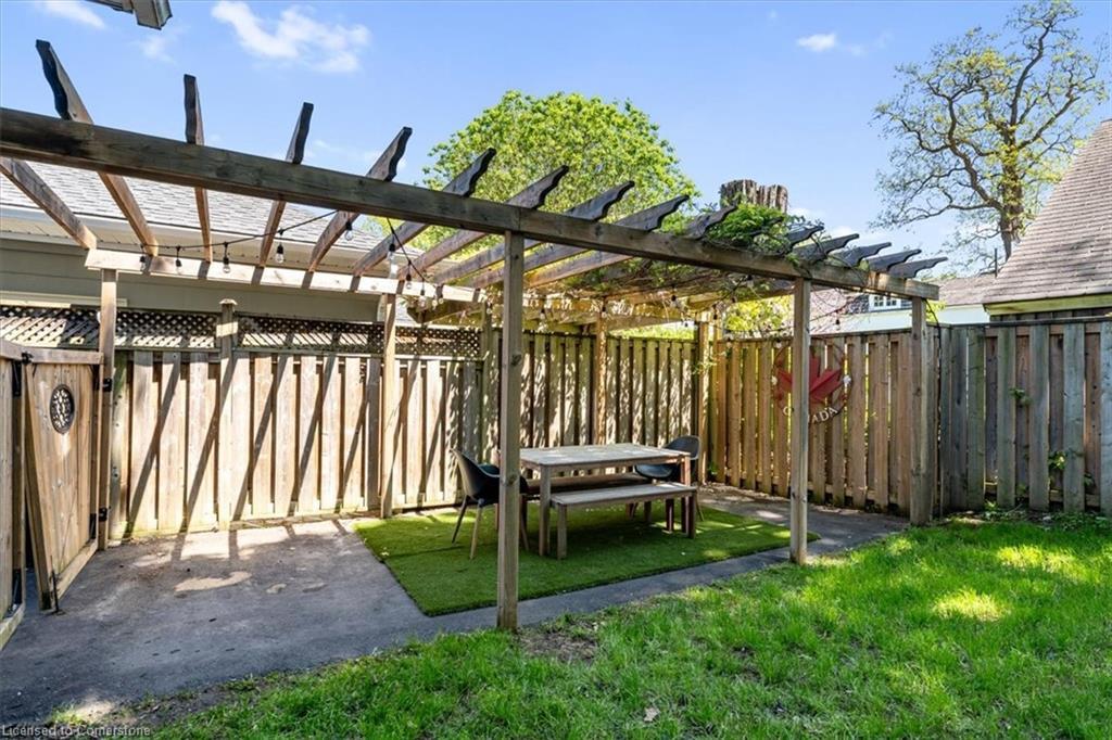 23 Nelles Boulevard, Grimsby, ON - Outdoor