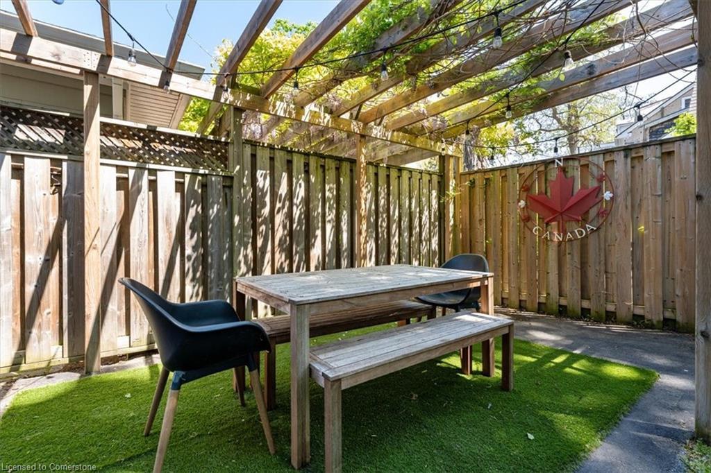 23 Nelles Boulevard, Grimsby, ON - Outdoor