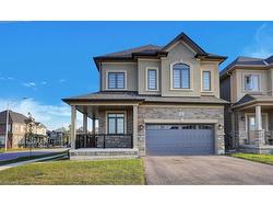 92 Scenic Ridge Gate Paris, ON N3L 3E3