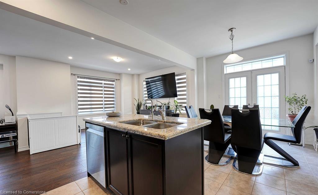 92 Scenic Ridge Gate, Paris, ON - Indoor