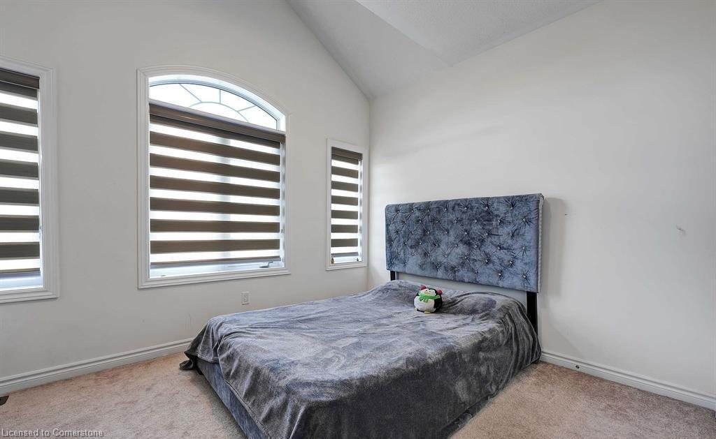 92 Scenic Ridge Gate, Paris, ON - Indoor Photo Showing Bedroom