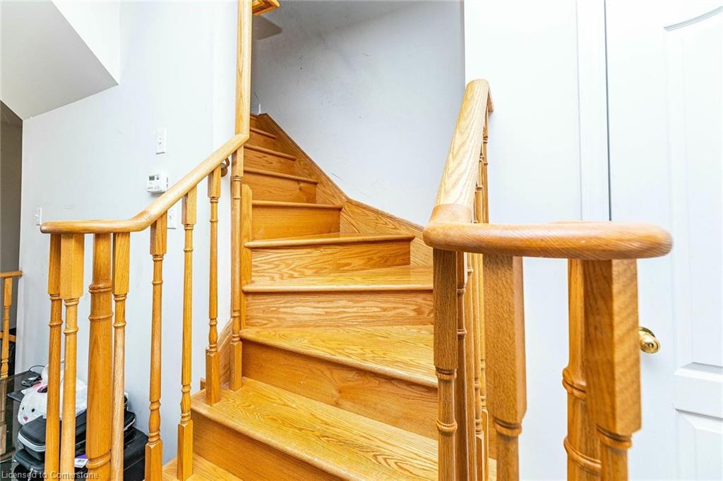 107 Sea Drifter Crescent, Brampton, ON - Indoor Photo Showing Other Room