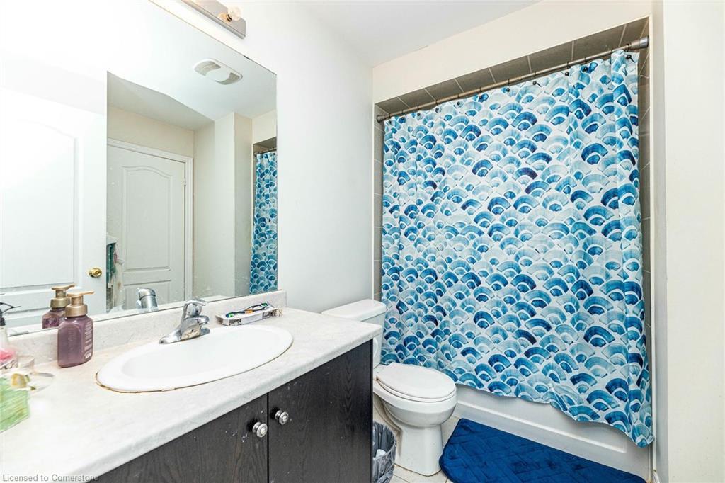 107 Sea Drifter Crescent, Brampton, ON - Indoor Photo Showing Bathroom