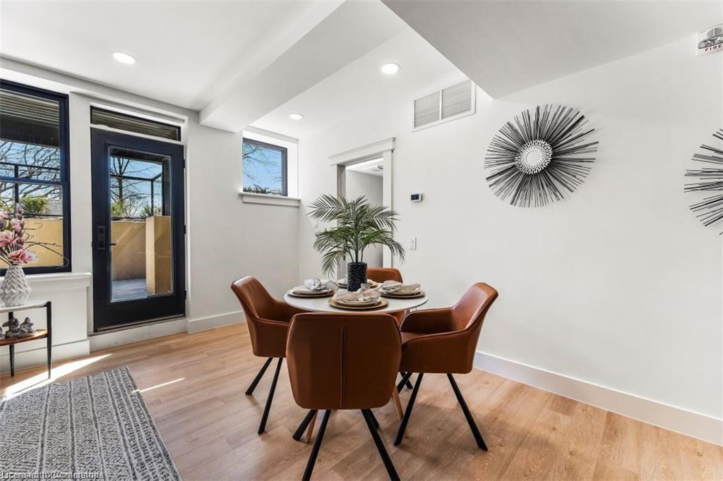 101-247 Brock Street, Amherstburg, ON - Indoor Photo Showing Dining Room