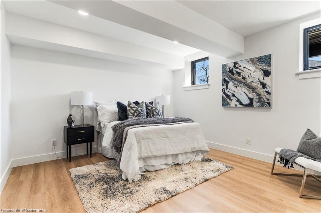 101-247 Brock Street, Amherstburg, ON - Indoor Photo Showing Bedroom