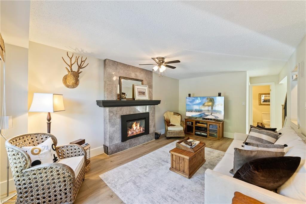 2131 Upland Drive, Burlington, ON - Indoor Photo Showing Living Room With Fireplace