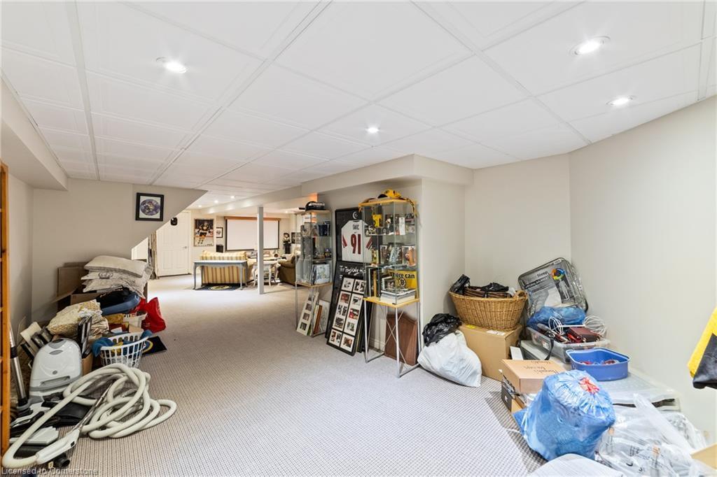 2131 Upland Drive, Burlington, ON - Indoor