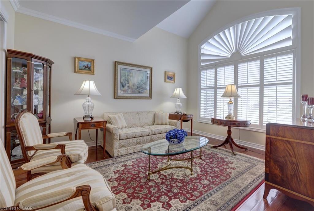 1400 Ferncrest Road, Oakville, ON - Indoor Photo Showing Living Room