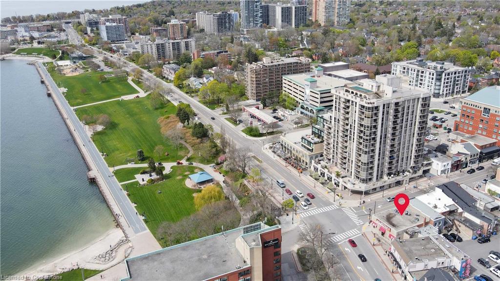 2003 Lakeshore Road, Burlington, ON