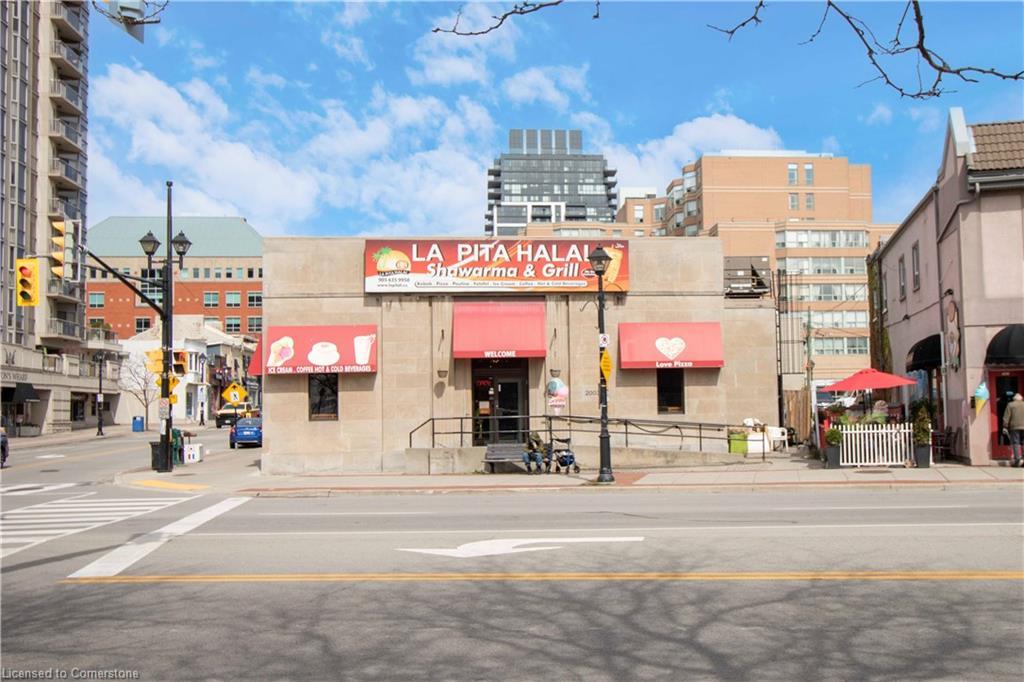 2003 Lakeshore Road, Burlington, ON