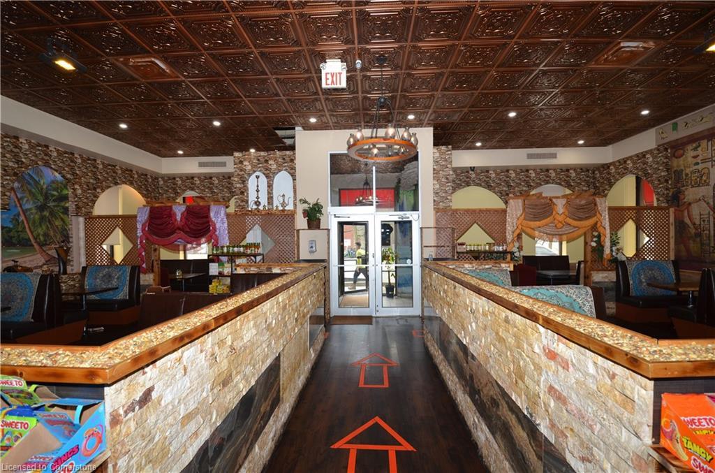 2003 Lakeshore Road, Burlington, ON